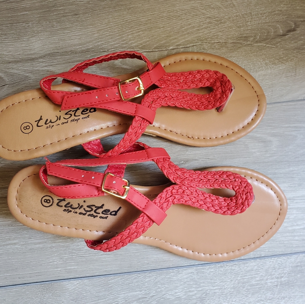 Sandals by twisted sz 8 esperdrill style